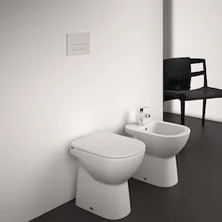 I.Life A wc+bidet+sedile avvolgente rallentato a terra bianco lucido codice prod: T453101 T467201 T467401 product photo