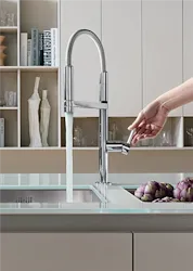 Cucina miscelatore per lavello con doccerra estraibile e bocca alta e girevole codice prod: DSV16338 product photo