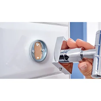 Hukk 40547 porta rotolo wc con coperchio- prodotto conforme, colla non utilizzabile codice prod: 40247-00000-00 product photo Foto5 L2