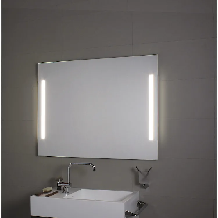 Comfort line led lc0319 specchio lunghezza 105 altezza 70 illuminazione laterale codice prod: LC0319 product photo